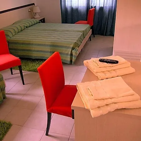 Solia 3*