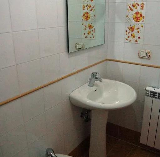 Solia Bed & Breakfast 3*